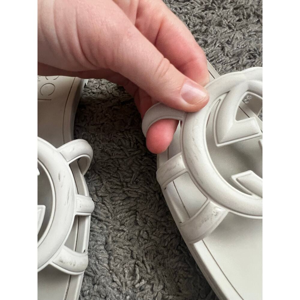 Gucci Palma Rubber Sandals in White Size 37 - Picture 4 of 9